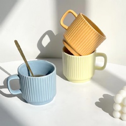 Macaron minimalist strip ceramic cups